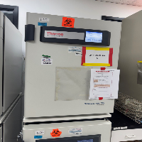 Thermo HERAcell vios 160i Double Stack CO2 Incubator image 0